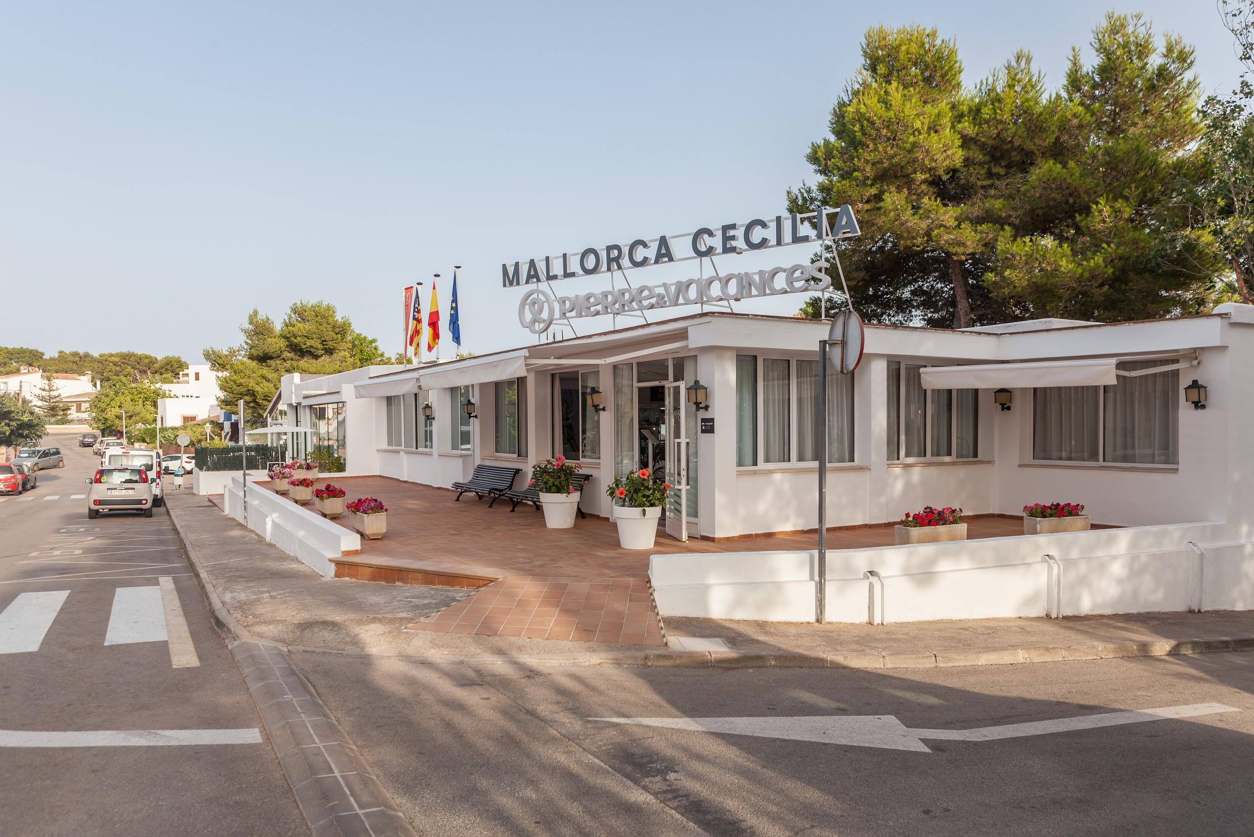 Pierre & Mallorca Cecilia Aparthotel